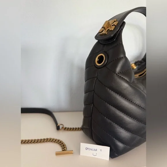 Black Quilted Leather Shoulder Bag with Gold Chain - Picture 3 of 4